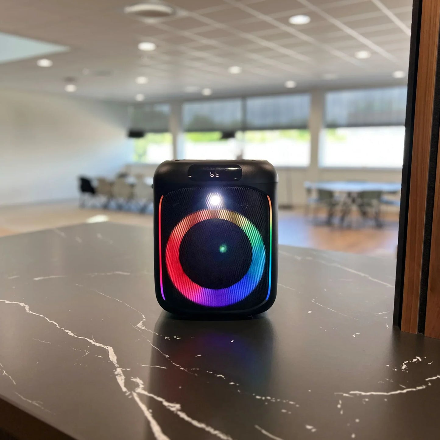 Lenco PA-100 - Party speaker with lights and wireless mic