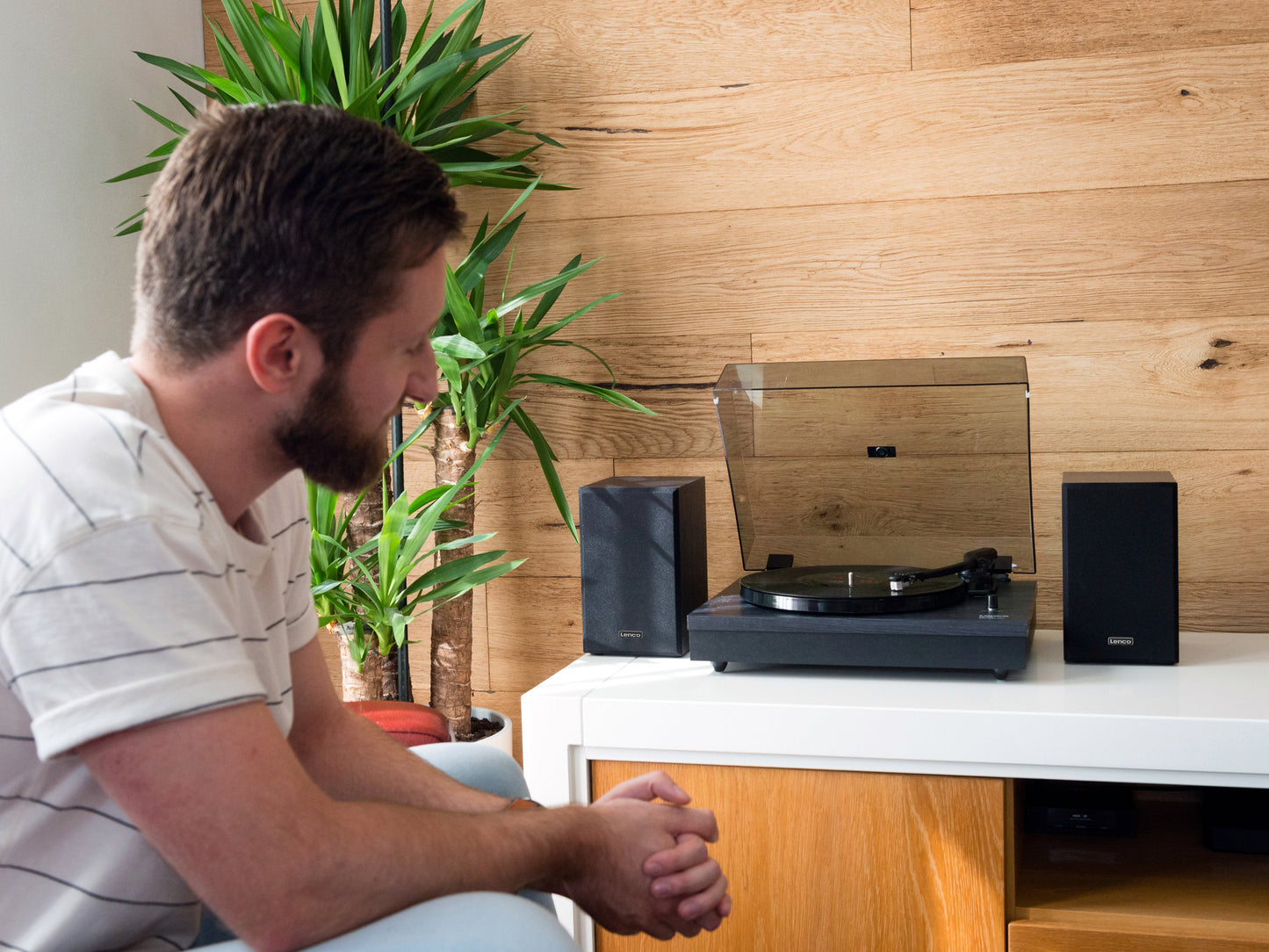 LENCO LS-300BK with Bluetooth® and two separate speakers, black